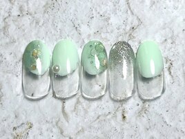 グリーンパステル&ラメネイル
