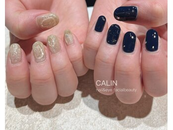 カラン 焼津店(CALIN)/ネイビー×ホワイトベージュ