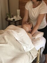 ネフェルティティ 緑地公園店(Nefertity)/◆フェイシャル