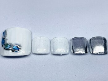 ファンネイル(FUN NAIL)/♪45分フット定額7150円→5500円