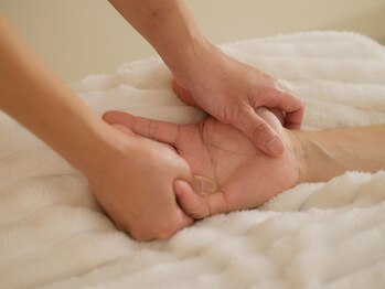 ヘッドミント 草加店/ドライヘッドスパ施術(手・腕)