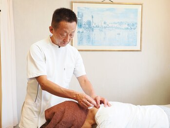 ヘルシースリム 大澤接骨院/刺さない鍼