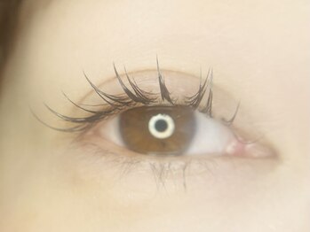 エンビー(Envy)の写真/派手すぎない上品な印象を演出☆お悩みをカバーしつつ似合わせデザインで貴女の魅力を最大限引き出します♪