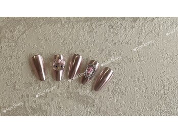 ネイルブラン(Nail Blanc)/