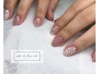 サロンドルリネイル(salon de Ruri nail)/■7300