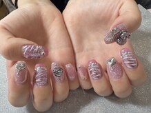 キャッツアイ東京 新宿店(Cat's eye TOKYO)/キラキラゴテゴテネイル