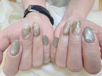 ミントグリーンマグネットネイル