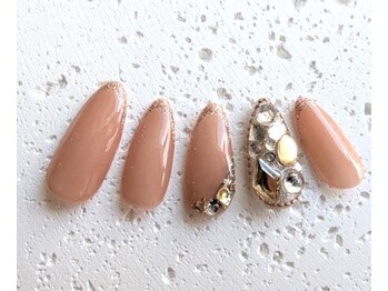 ジュネル/スキニーフレンチ×上品アート