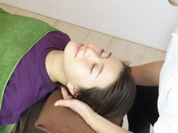 整体ボディケアサロン オアシス(Oasis)/ドライヘッドスパ