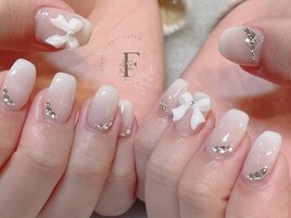 グラデーション./リボンネイル