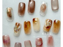 キッツネイル 警固薬院(KITS)