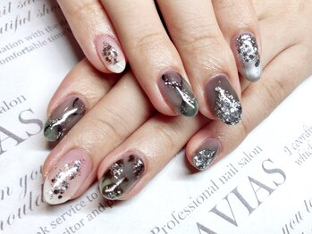 プロフェッショナル ネイルサロン ラヴィアス(LAVIAS)/【ジェル】10本アートし放題