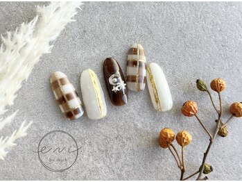 エニ(eni.)/チェックネイル