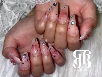 ネイルサロンレイアス(RAYAS)/チークネイル