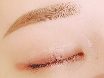 グランアイ 船橋南口店(GRAN EYE)の写真/眉毛のお悩みはプロにお任せください！一人一人の骨格や筋肉に合わせた貴方に一番似合う眉をご提案♪　