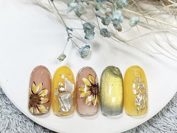 ネイルルームシャイン/