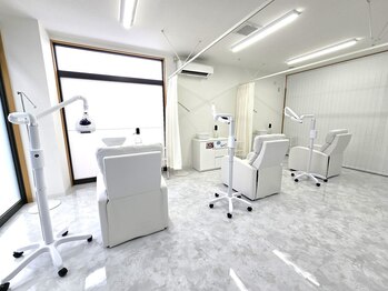 ホワイトニングカフェ 白山店(WhiteningCafe)の写真/【ブライダル☆1DAY集中】16分×4回セルフホワイトニング¥18,000→¥13,000★イベント直前の駆け込みでも◎