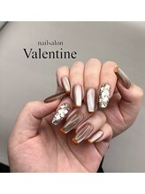 ネイルサロン ヴァレンタイン(nailsalon Valentine)/マグネット×オレンジ