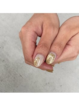 シェアサロン レノール(SHARE SALON LENORL)/ミラーネイル　momo