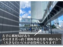 サロン ド リリー(Salon de Lily)/市営地下鉄桜木町駅からの道のり