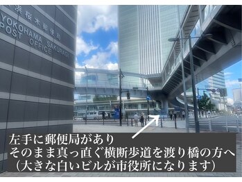 サロン ド リリー(Salon de Lily)/市営地下鉄桜木町駅からの道のり
