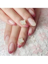 ゾウゾウ(Zow Zow)/フレンチネイル♪