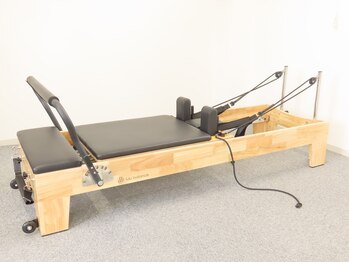 ムーブネス 練馬春日町店(MOVENESS)/ピラティス用のマシンを完備