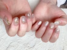 コーシェリ(koselig)/上品マグネットネイル