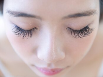 ルチアーナの写真/次世代マツパ・アイブロウ・ネイルで叶える【ナチュラル上品】高技術と高リピ率の青葉台の実力派サロン◎