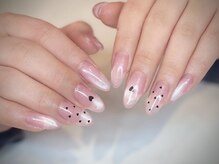 イプ(ip)の雰囲気（落ち着きと洗練された大人のオフィスネイル☆）