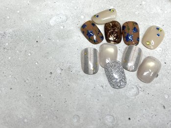 テテ 阿倍野店(tete)の写真/【ニュアンスデザインコース(オフ込)¥6300】お洒落&みんなの目を引く貴女だけのデザインに!サンプルも豊富!