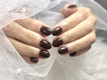 ボヌール(Bonheur)/濃いめブラウン