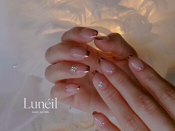 ルネイル(Luneil)/