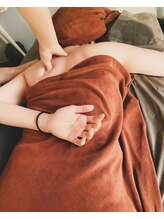 ワイエー(ya)/アロマリンパマッサージ