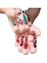 グローネイルズ(Glow Nails)/