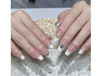 クイーンズビューティーサロン 歌舞伎町店(Queen's beauty salon)/チップアートやり放題&つけ放題