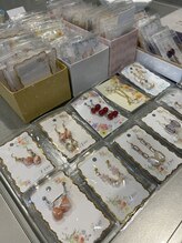 ティアラ(TIARA)/手作りアクセサリープレゼント