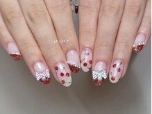 ミンスネイル(Mins Nail)/大人可愛いネイル
