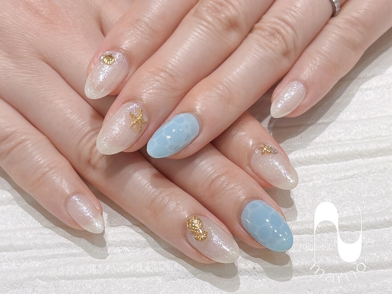 No164. タツノオトシゴ パイナップル 夏 海 貝 シェル ネイル パーツ No164. タツノオトシゴ パイナップル 夏 海 貝 シェル ネイル パーツ