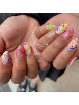 ネイルサロン R/ニュアンスコース