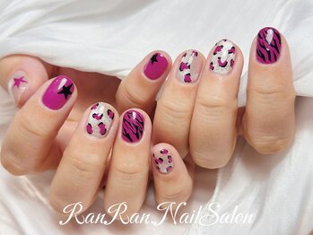 ランラン 池袋(RanRan)/ピンク×シルバーネイル