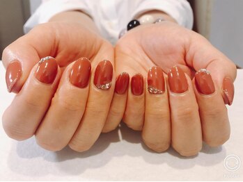 クオーター ネイル(QUARTER nail)の写真/【都営三田線・大江戸線春日駅より徒歩2分】マニキュアで指先をオシャレに♪自分でオフできる気軽さも◎