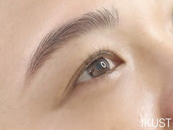 イクスト 吉祥寺(IKUST)の写真/【吉祥寺駅6分】顔の印象は眉毛で変わる！アイブロウwax[骨格筋の分析＋間引き,メイクアドバイス付]