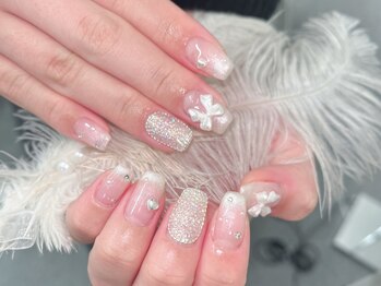 グロー ネイル(Glow Nail)/