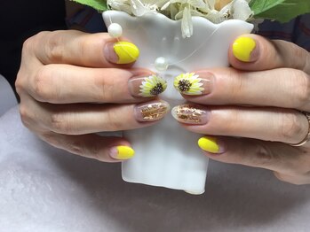イリスネイル(IRIS NAIL)/