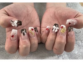 ハートネイル 新宿/新宿三丁目