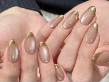 ビジューネイル(bijou nail)/マグネット×ミラーフレンチ