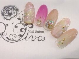 ベージュ☆フラワー