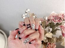 グロー ネイル(Glow Nail)/