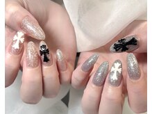 アイビス(ibis)の雰囲気（トレンド最前線のクロムネイル！）